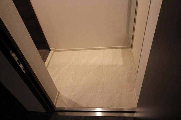 ジオエント中野弥生町の物件内観写真